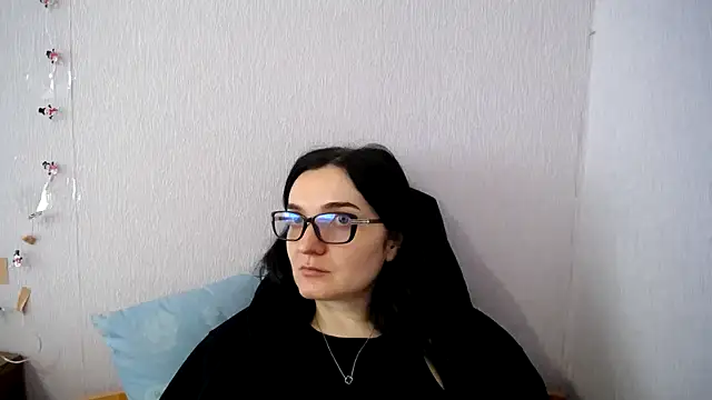 Онлайн чат XXX Shiny_gine