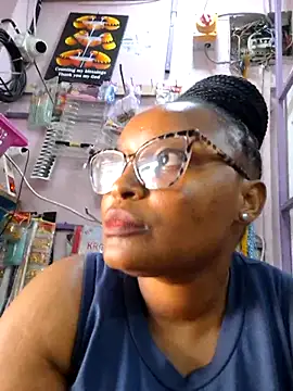 XXX chat uživo modela Goddess_of_Hearts