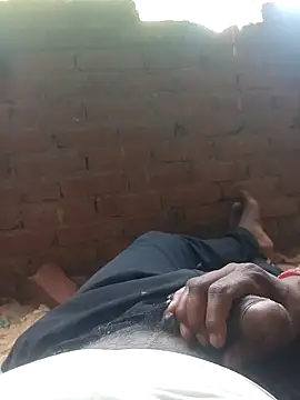 FinableKnee 在線直播表演