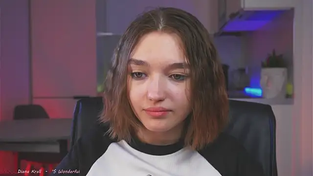 Онлайн чат XXX Leyla_crsh