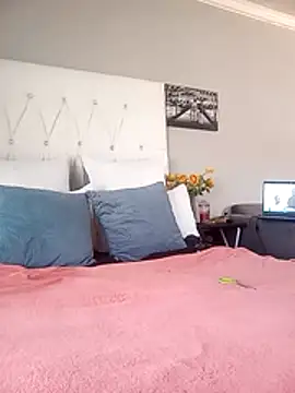 Онлайн чат XXX SQUITBOOTY