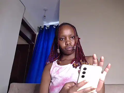 Онлайн чат XXX sexxygoldy