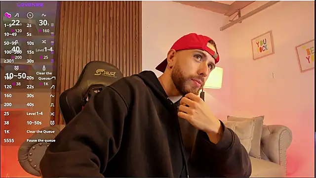 Maximo_Wolff 在線直播表演