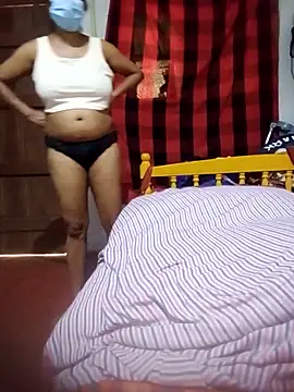 Rithu-SL Adlı Modelin Canlı XXX Sohbeti