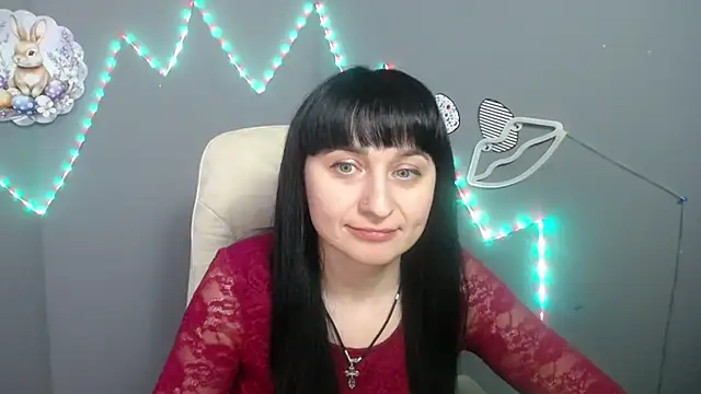 NinaFlawlees: онлайн-секс-чат