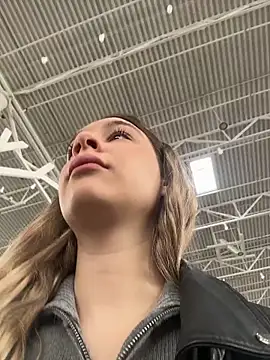 Chat +18 de SashaCatt ao vivo