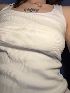 MaryMe__ – Naživo XXX chat