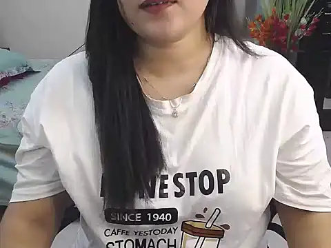 Ridiha_Pari: онлайн-секс-чат