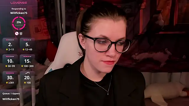 دردشة CathyAdams الجنسية المباشرة