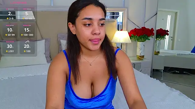 XXX chat uživo modela Luna_Cortier