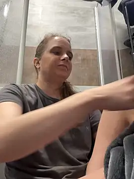 Chantalee Show in webcam