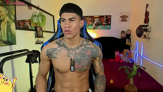 Damian_latinxxx's Webcam Show
