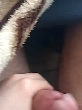 Erkegin001 Show in webcam