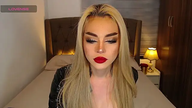 SexFucktoryLily Pertunjukan Webcam