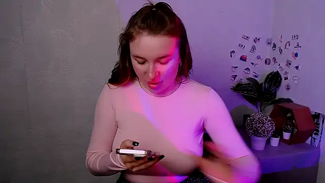 JuliaTopp_'s Live XXX Chat