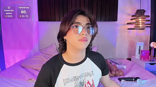 Онлайн чат XXX Creamy_Angelo