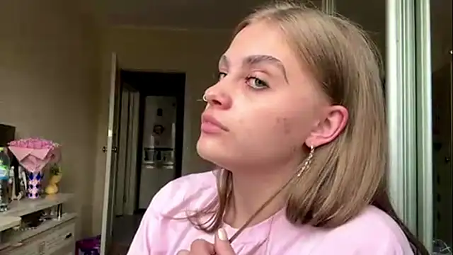 Czat XXX na żywo – Elle_GrEat