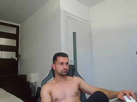 Онлайн чат XXX BryceReign