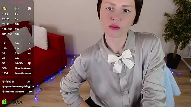 VickyGolden: онлайн-секс-чат