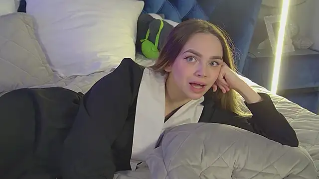 AnitaVenture: онлайн-секс-чат