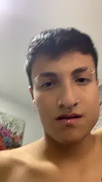 Show modela Milan_Bach na web-kameri