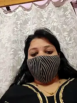 Webkamerová show Priyaji7575