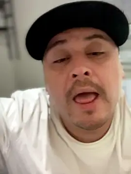 RodeMudn Live XXX chat