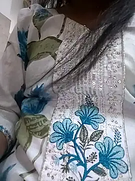 Ruhi_07 即時 XXX 聊天