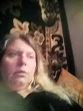 Lana-murr 即時 XXX 聊天