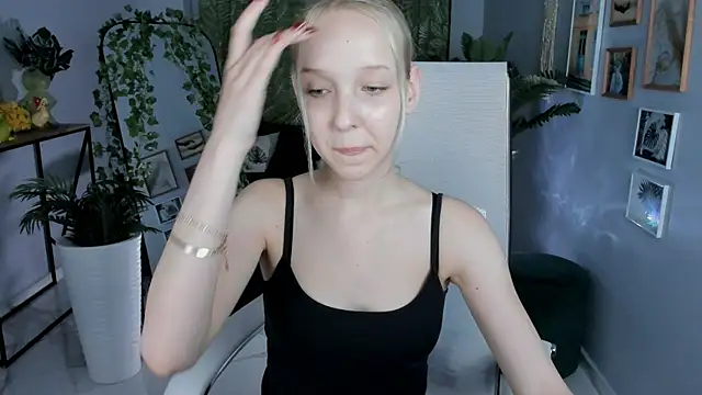 MaoqiBeverly's Live XXX Chat