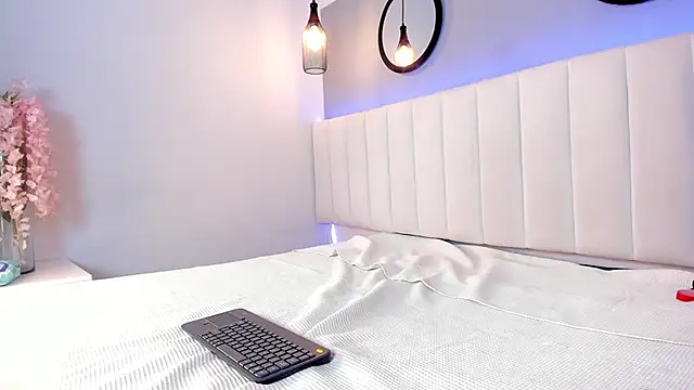 Emmaa_smith1's Live XXX Chat