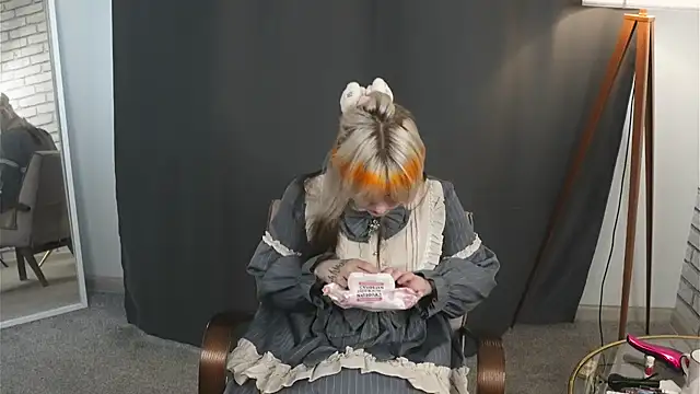 CarriKhano 即時 XXX 聊天