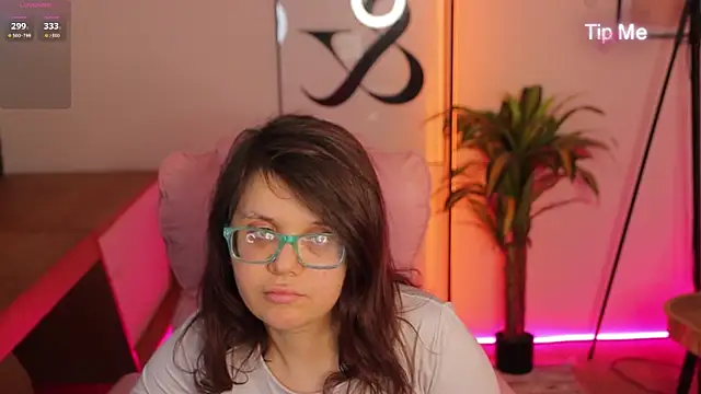 Онлайн чат XXX Ariell_Mini