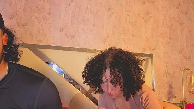 Benny_and_Markn Live XXX chat