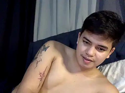 urbigcutienasio – webcam-show