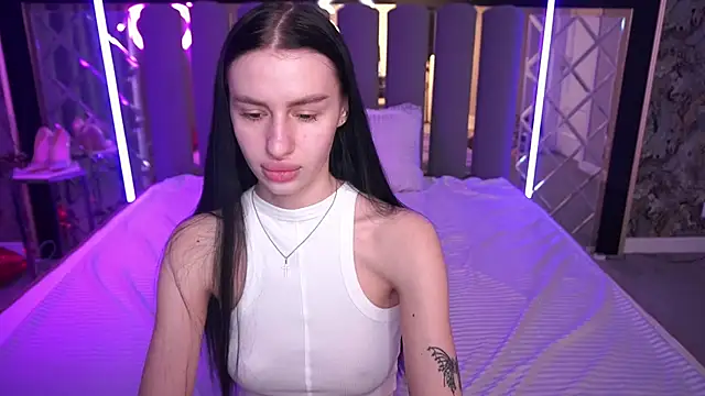 Snow_WhiteeeX: онлайн-секс-чат