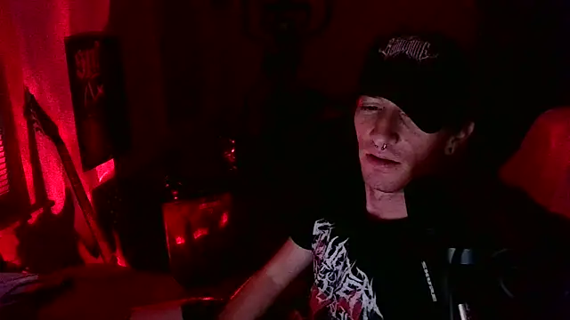 Pokazy przed kamerką – LEVIATHANX666