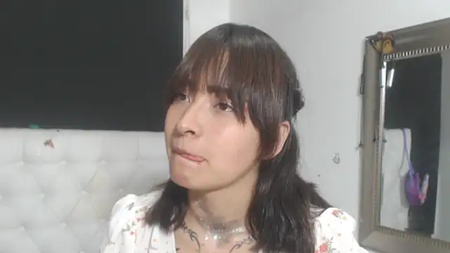 evelynesex: онлайн-секс-чат