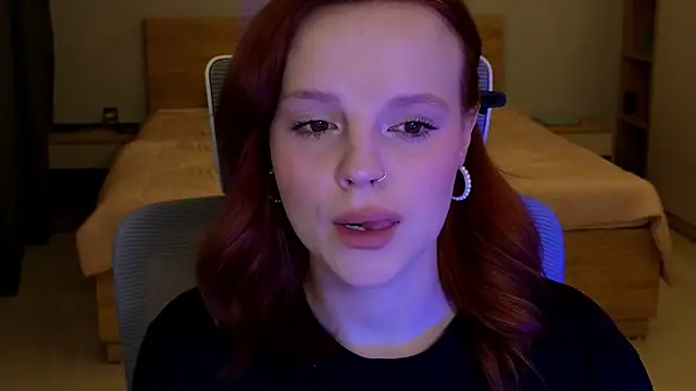 mollybossy: онлайн-секс-чат