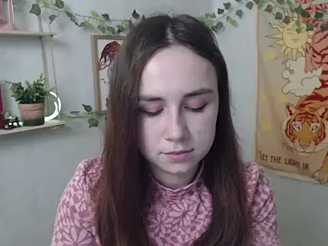 VeryVeryVeryShy_: онлайн-секс-чат