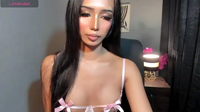 xUrGoddess_islaCumsAlotx 网络视讯表演