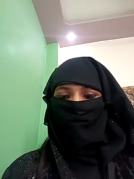 Aafreen_36 Adlı Modelin Canlı XXX Sohbeti