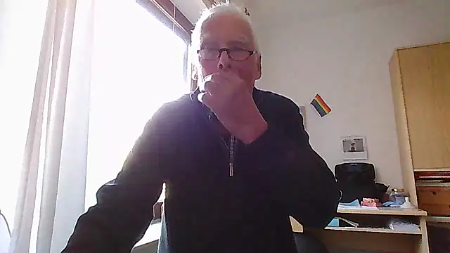 super-snoopy Webcam-Show