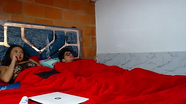 Chat XXX en directo de Noa_Arez