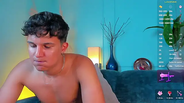 عرض كام Leo_Savage_