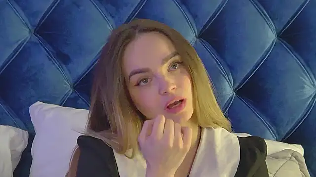 AnitaVenture: вебкам-шоу