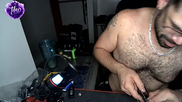 Zander823's Webcam Show