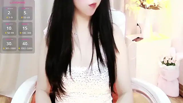 Sweet-Shuna 即時 XXX 聊天