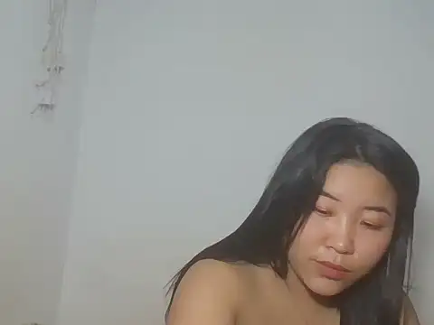 Zyeiii 라이브 XXX 채팅