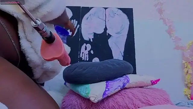 KilyetVera3x Chat XXX in diretta